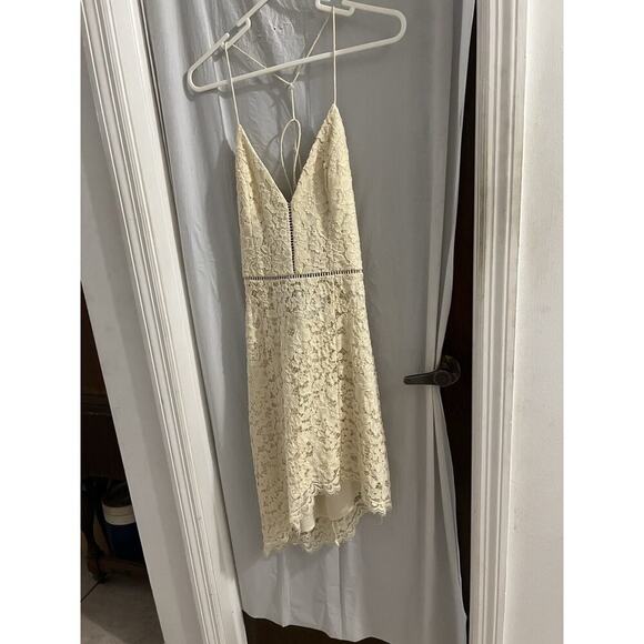 Revolve NBD cream Only Yours Midi Dress Lace Overlay Strappy Sz M - Picture 3 of 9